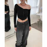 ワンオフショルダーTシャツ