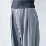 Curved Pleated Wide Trousers