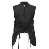 ROUND POCKET VEST . BLACK