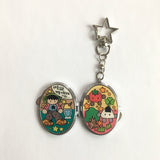 Oval-Shaped Mirror Keychain/楕円形ミラーキーホルダー
