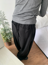 ビオリピンタックバルーンスラックスパンツ（2c）