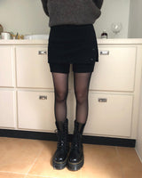 ピリレイヤードアイレットニットリブショートスカートパンツ