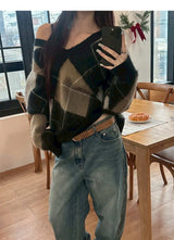 [F/W] Argyle brush v neck knit(2color)