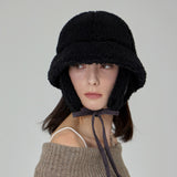 VA Curved Logo Sherpa Fur Flap Bucket Hat / Black