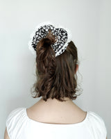 Leopard ruffle scrunchie 003