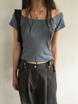 Muse Off-shoulder T-shirt (3color) 