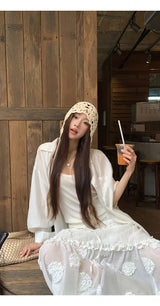 Beige knit hat, bucket hat