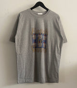 ウェーブカップケーキラウンドネックプリンティドレタリングオーバーサイズ半袖Tシャツ (3 colors)