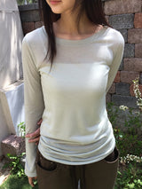 ギルモヒレイヤードUネック長袖Tシャツ