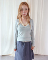BLUR V-NECK TEE