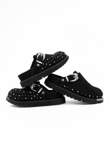 RELABEL Suede Cowhide Ring-Studded Pearl-Trimmed Toe-Cap Mule: Custom Metal Buckle, Relaxed Commuter Birkenstock-Style Sandals