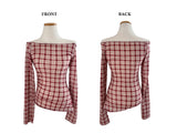 チェリーレッドチェクオフショルダーシャーリングスリムフィットロングスリーブTシャツ (Red)