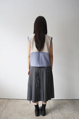 RUFFLE VEST (BEIGE/BLUE)