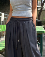 [U-BASIC] Chico Summer Two-Pin Tuck Nylon Pants