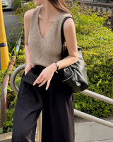 Tib boucle knit sleeveless