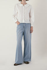 Round collar blouse
