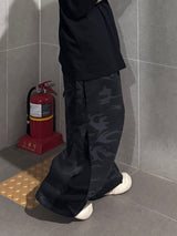 camo carpenter sweatpants