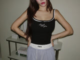 Lace lettering padded sleeveless shirt with a built-in cap