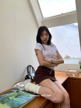 レトロレッドレターショートスリーブTシャツ