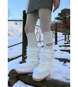 SNOW BOOTS