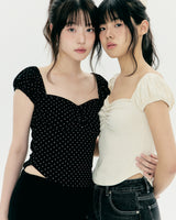 DEAR SHIRRING BUTTON TOP (CREAM)