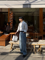 Indigo curved denim pants