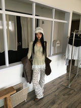 :レースフラワーブーツカットバンディングパンツ