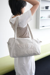 standard duffle bag (light grey)