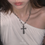 [Aespa Winter, IDLE Yuqi Pick] Chrome Cross Twisted Bold Chain Necklace