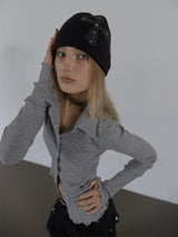 CROSS STUDDED BEANIE / BLACK