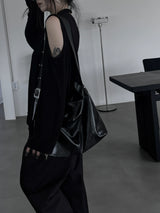 two-eyelet square shoulder bag