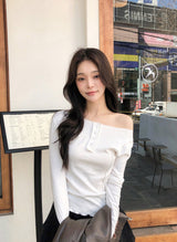 Off Shoulder Half Button Slim T-shirt (3color)