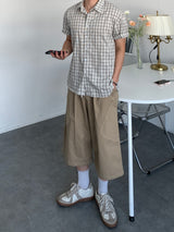 Diagonal Pocket Stitch Bermuda Pants