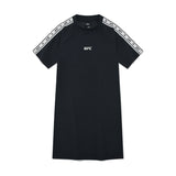 UFCラインスリムフィットバックスリットワンピース
