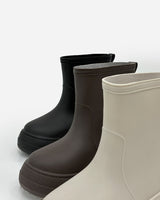 Jules Middle Lane Boots