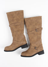 LOOSE BELT MIDDLE BOOTS