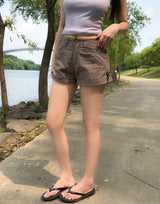 モッツ ロールアップ ボタン ショーツ