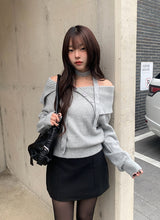 Dahi Off-Shoulder Button Knit Muffler Set