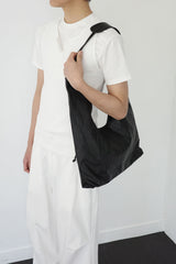 knot shoulder bag