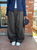 26SS★ [BAONHAUS]ティンダーコットンワイドバンディングフラワーパンツ