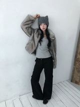 Loose button t
