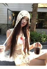 Beige knit hat, bucket hat