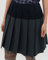 Raw Edge Colour Block Pleated Skirt _ NAVY