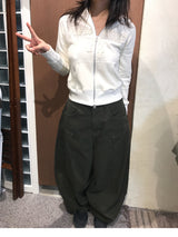 ネガティブスモールフィットフードジップアップ