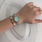 oval metal watch (mint)
