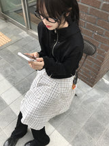 プレイドヒュルスカート