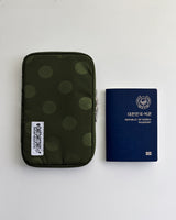 [RFID Block] トラベル ウォレット (Dot Khaki)⁠