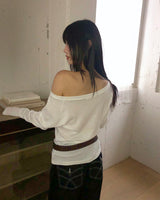 Dua Number Star-printing unbalanced オフショルダーロングスリーブTシャツ