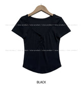 [U-BASIC] Slow button V-neck short sleeve