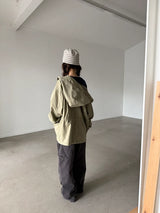 ダイアゴナルラインパンツ